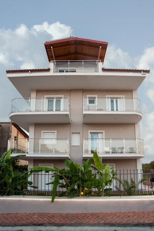 Vanessa'S Rooms & Apartments Канали Екстериор снимка